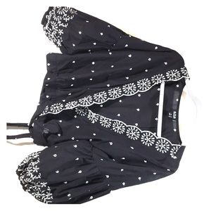 Wrap around Calypso top.Medium